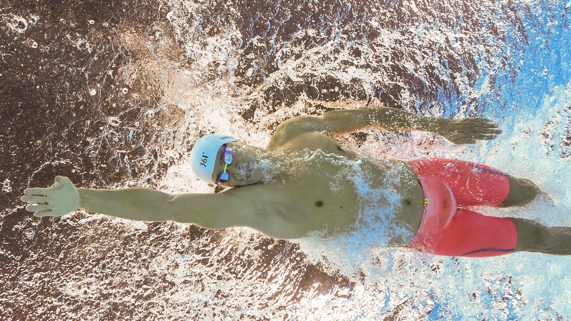 裁判团队接受统一培训提升执法水平确保比赛公平公正，关于举办裁判员培训班的通知